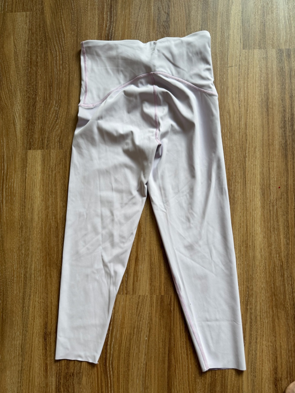 SPANXshape® Booty Boost®
7/8 Leggings in lavender - Picture 5 of 5